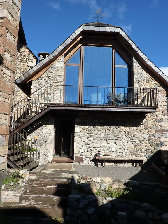 La Borda Del Zarrastiecho Villa Sallent De Gallego Bilik gambar