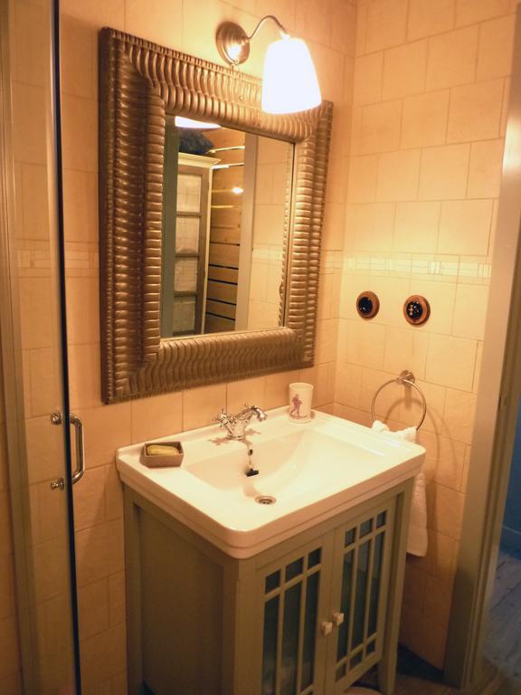 La Borda Del Zarrastiecho Villa Sallent De Gallego Bilik gambar