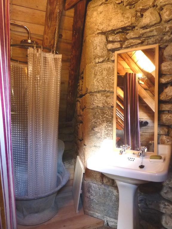 La Borda Del Zarrastiecho Villa Sallent De Gallego Bilik gambar
